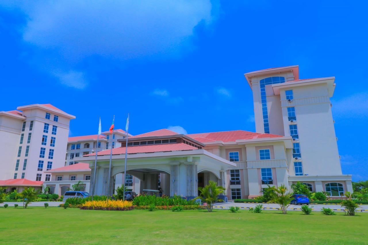 The Hotel Grand Ace Naypyidaw Extérieur photo